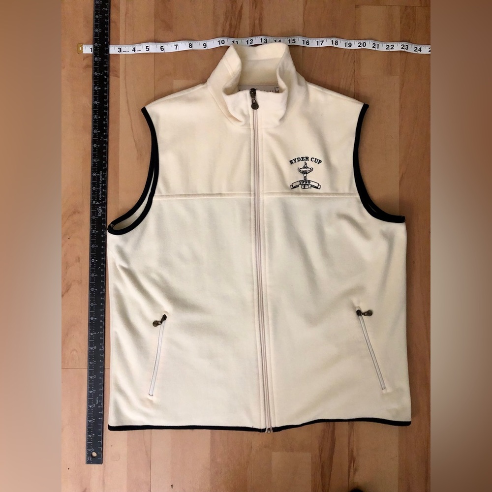 Vintage Bette & Court Ryder Cup 1999 Golf Vest. Whites. Ultra soft